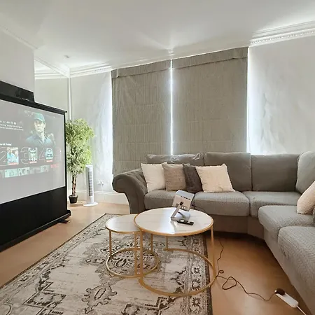 Spacious And Cosy 3Brs 5F House In Heart Of Londen Buitenkant foto